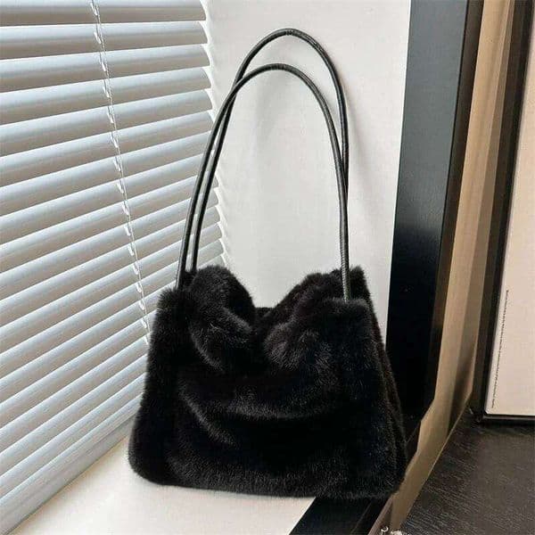 NEW Autumn Winter Plush Handbag Versatile Solid Color Crossbody Shopping Bag Women New Design Chain Messenger Bags