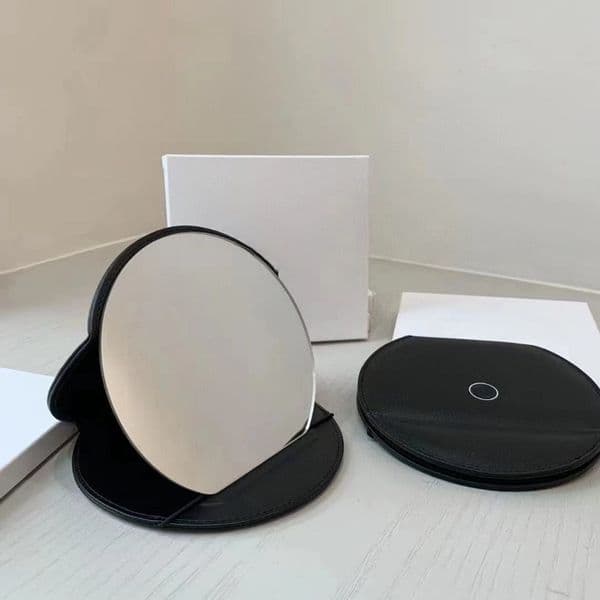 Folding Makeup Mirror with Soft Leather Surface Portable Luxury Compact Mirror Desktop Makeup Mirror High-definition Beauty Mirror