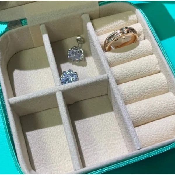 Luxury Multipurpose Storage Bin for Jewellery and Cosmetics - Elegant Multigrid Design with Engraved Letters
