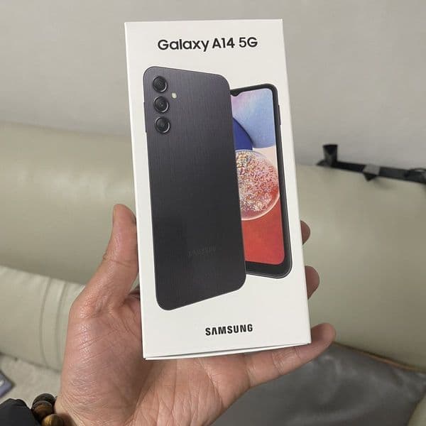 Original refurbished Samsung Galaxy A14 international version smartphone, 6.5-inch screen, complete packaging.