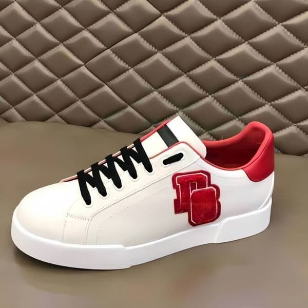 Casual shoes fashionable shoes designer shoes classic shoes skateboard shoes canvas shoes breathable shoes men high-end printed shoes outdoor waterproof shoes