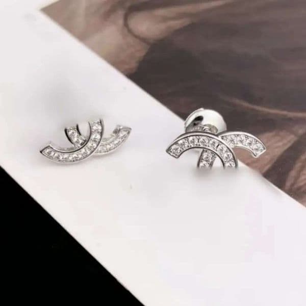 Top Quality Stud Fashion stud earrings woman Luxury designer earring multi colors c letter women 18k diamond Wedding Gifts luxury jewelry H260303