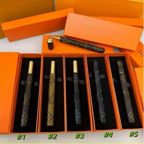 wholesale brown letter logo Ballpoint Luxury Old flower printing pattern fountain Gel fashion ball Pen sign pen European & American Style