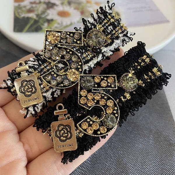 Jewelry Hair Clips u0026 Barrettes Retro Fringed Woolen Number 5 Hair Clips Shiny Crystal Embellished Duckbill Side Clips Fashion Hair Accessories for D M260311