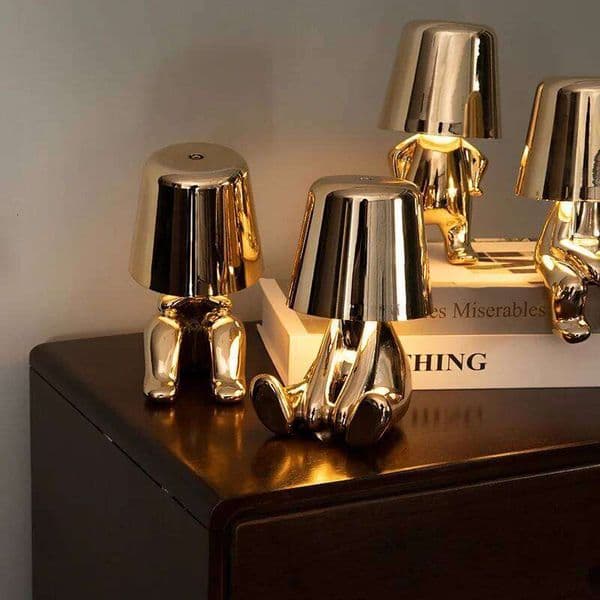 Light luxury small golden man charging lamp, touch switch night light, gold and silver color resin decor desk lamp YX465WS Z260227