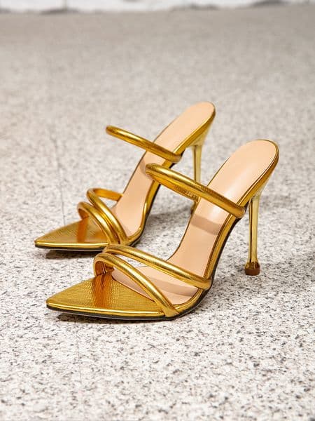 Designer Dress Shoes Sexy Summer Gold High Heels Women Fashion Patent Leather Ankle Strap Square Toe Stiletto Sandals Wedding Banquet Shoes