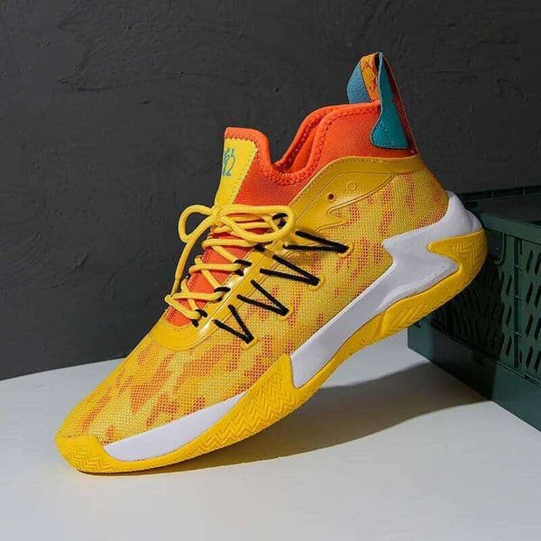 Running Breathable Anti-slip Basketball Comfortable Soft Lightweight Wear-resistant Lace-up Sports Shoes Men