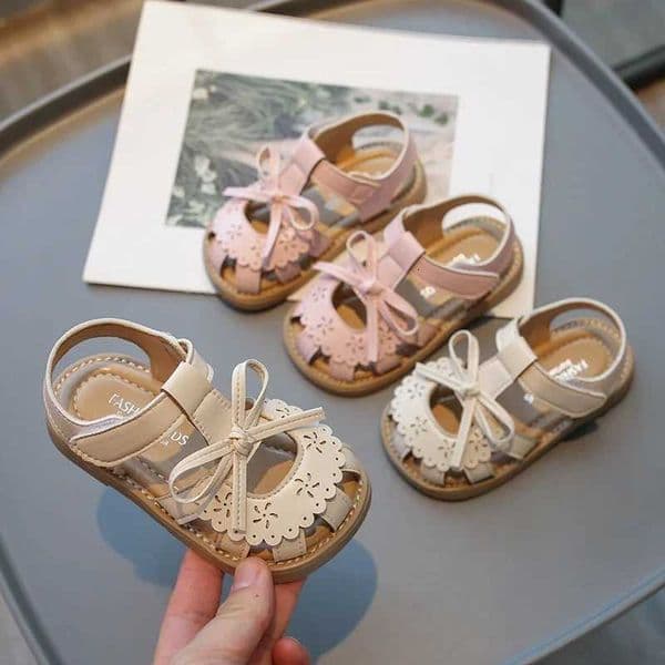 Summer Baby Girls Sandals Cut-Outs Lace Princess Shoes Children Sandals Anti Slip Soft Sole Toddler Kids Beach Shoes Size 21-30 X260303