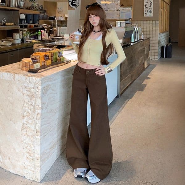 Americn-style Brown Coffee-colored Flred Jens For Women Utumn Nd Winter Designer Pnts Fleece-lined Low-wisted Slim-fit Loose-fitting Petite-friendly