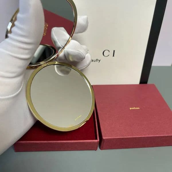 Luxury Designer Decor Luxury Designer Decor Portable Makeup gift set Mirror: Gift Set Women's Folding Travel Cosmetic Mirror - Double-Sided, Gold Design For On-
