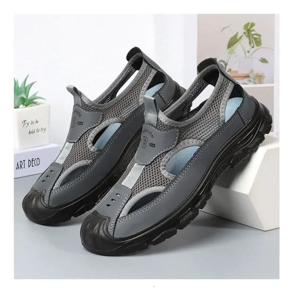 Sandals Breathable Men Shoes Mesh Outdoor Men Hollow er shoes Beach Footwear shoes clearance 260303