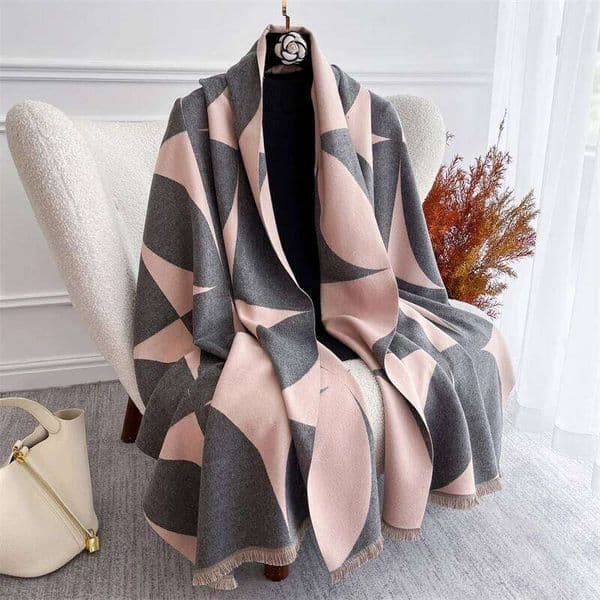 Luxury Winter Scarf for Women Warm Pashmina Shawl Thick Floral Cashmere Blanket Chunky Stoles Lady Elegant Poncho Travel Bufanda XJ260304