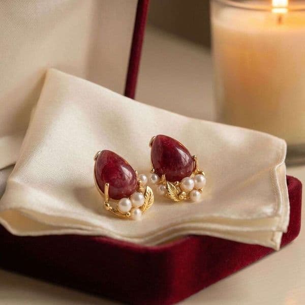 Vintage Purple Natural Stone Retro Women's Earrings Exquisite And Elegant Palace-Style Ear Accessories High-Quality