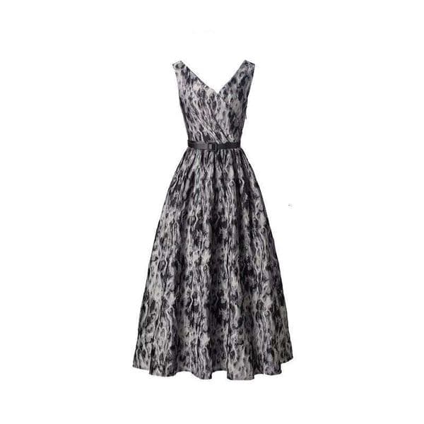 2026 new spring and summer women's clothing loose designer with camisole, A2 medium length waist, slimming V-neck