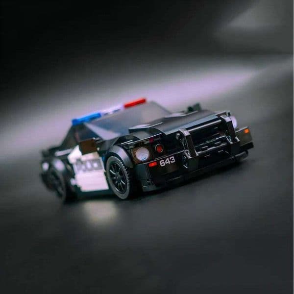 399PCS MOC DIY Saleen S281 Barricade Display Board and Partner Building Block City Vehicles Toy Brick Children's Birthday Gift Z260305