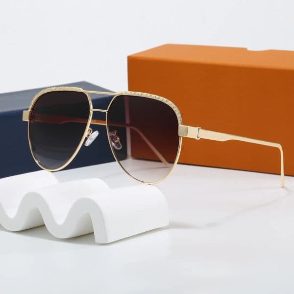 luxury designer sunglasses for men women Sunglasses mens man Vintage fashion attitude Shaded Pilot Gold Brown shaped cat eye uv400 protective cool come with