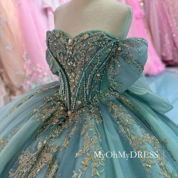 Mint Green Shiny Quinceanera Dresses Off The Shoulder Applique Lace Beading Crystal Tull Bow Glitter Vestidos De 15 Anos Sweet 16 Dress D0306