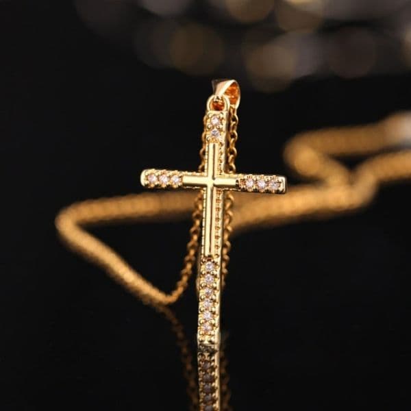 18k Gold Plated Cubic Zirconia Jesus Cross Pendant Necklace Fashion Gemstone Necklace Jewelry for Men Women Religious Jewelry Him Birthday Anniversary Gift