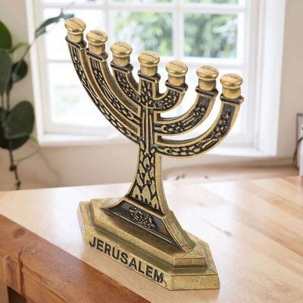 7-Branch Alloy Holder Retro Style Table Centerpiece Decorative Taper Candlestick Wedding Dinner Room Desktop Ornament XJ260305