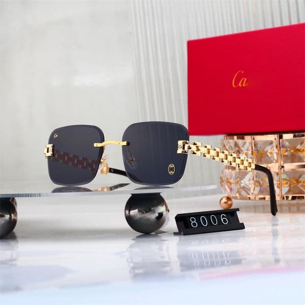 men Designers classic frameless gold leg glasses women fashionable beach UV resistant exquisite and simple sunglasses Red gift box very nice