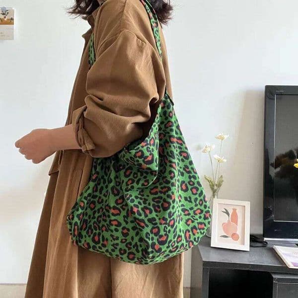 Women's Corduroy Shoulder Crossbody Bag Green Leopard Print Cloth Large Capacity Handbag Casual Travel Shopping Totes XJ260306