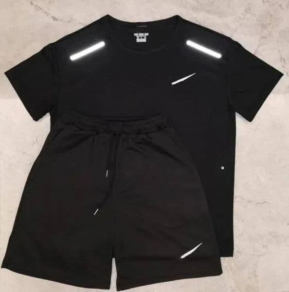 mens designer t shirts Tracksuits Tech Set Designer Tracksuit T Shirts Shorts Two-piece Womens Fitness Suit Print Quick Drying and Breathable Sportswear T-shirt 777