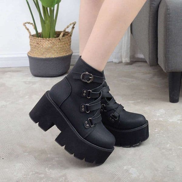 Gdgydh Women's Black Platform Comfy Round Toe Buckle Strap Solid Color Chunky Heels Mid Calf Boots Gothic Style