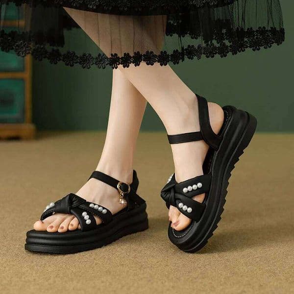 **With Fish Mouth Fashionable Round Toe and Thick Sole Comfortable for Women Summer New Elegant Pearl Wedge Sandals