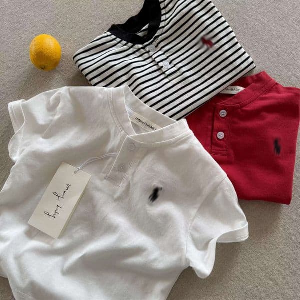 Designer Summer Kids Short Sleeve T for Boys Girls Unisex Baby Striped Top with Embroidered Logo Soft Breathable Casual Fashion Tee Shirt