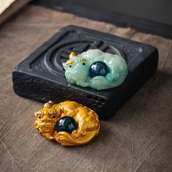 Pixiu Resin Tea Pet Decoration Small Color-changing Tea Pet Mini Recruiting Wealth Desktop Decoration Kung Fu Tea Accessories 260227BJ
