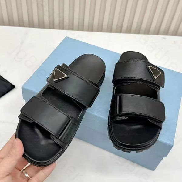 New designer Slippers for womans mens Luxury sandals lady slider triangle logo P summer fashion Slides men outdoor woman shoes 10A