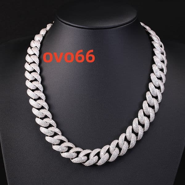 17mm Mens Fashion Necklace with Diamond VVS Moissanite Cuban Link Chain 925 Sterling Silver Hip Hop Style Iced Moissanite Stone
