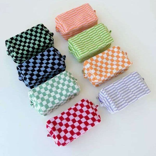 Ins Fashion Colorful Checkerboard Plush Clutch Makeup Large Capacity Cosmetic Storage Skincare Organizer Toiletries Bag 26Y0310