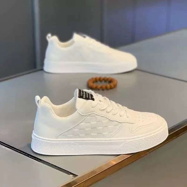 Autumn New Breathable White Youth Sports Sneakers Simple Casual Men's Shoes