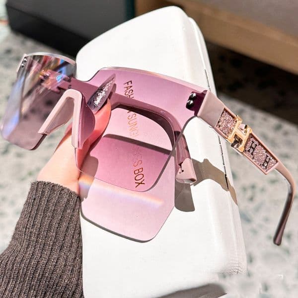 Free shipping 2026 New Fashionable Cut Edge Semi-Framed High-Quality Trendy Minimalist Sunglasses Merit