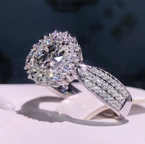 Bright Cubic Zirconia Ring for Women Wedding Promise Band Luxurious Flower Ring Cocktail Rings Jewelry for Engagement Wedding Rings Gift Fashion Jewelry
