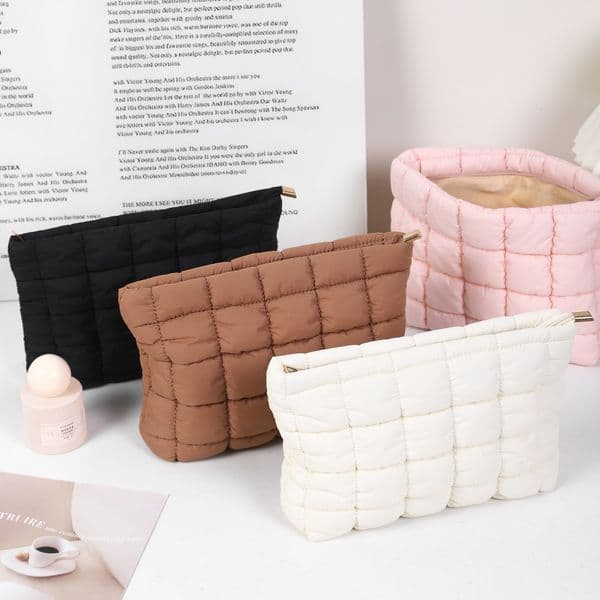 Fashion Pleated Cosmetic Bag New Versatile Foreign Style Small Bag Women's Korean Version Casual Bag Clutch Bag