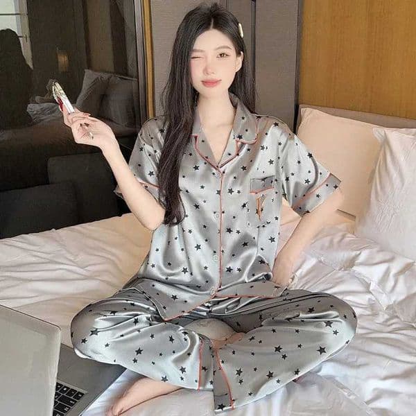New Arrival Ladies High-Fashion Satin Ice Silk Pyjamas Womens Short-Sleeved Top and Long Trousers Relaxed-Fit Loungewear Set X260311