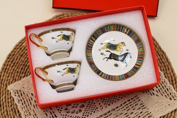 Bone china classic warhorse tea set for afternoon tea, tea cups, black tea cups, ceramic.