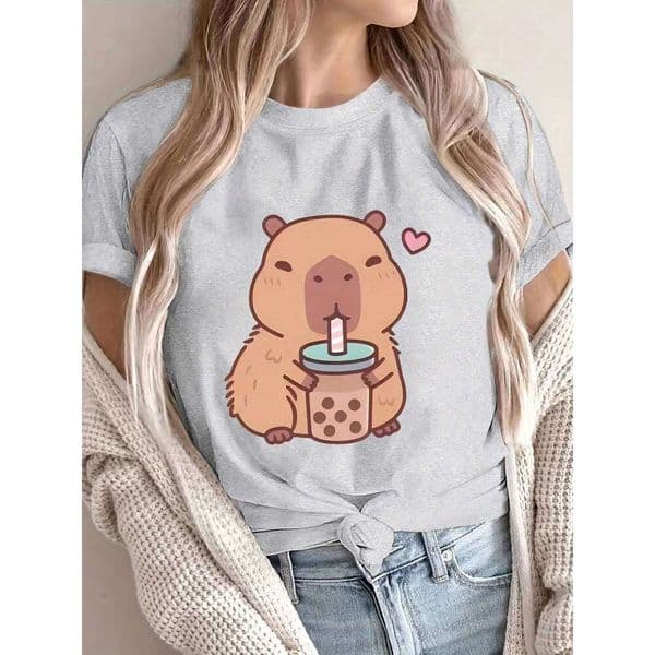 Women's Casual Sleeve T-Shirt with Cute Capybara Drinking Bubble Tea Graphic Summer Short Sleeved Harajuku Streetwear Tops Z260312