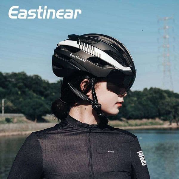 Eastinea Road Bicycle With Magnetic Goggles Mountain Bike Riding Adult Men and Women Children Safety Helmet 26W0312