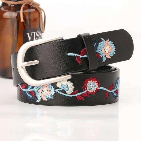 Embroidered Flowers Leather Women's Belt Fashion Casual Luxury Design Simple Versatile Jeans Goth Retro Pin Buckle Waistband New S260311