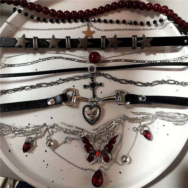 Gothic Y2K Red Butterfly Star Heart Cross Pendant Ghost Claw Choker Charms Necklaces Women Aesthetic Accessories Grunge Jewelry H260311