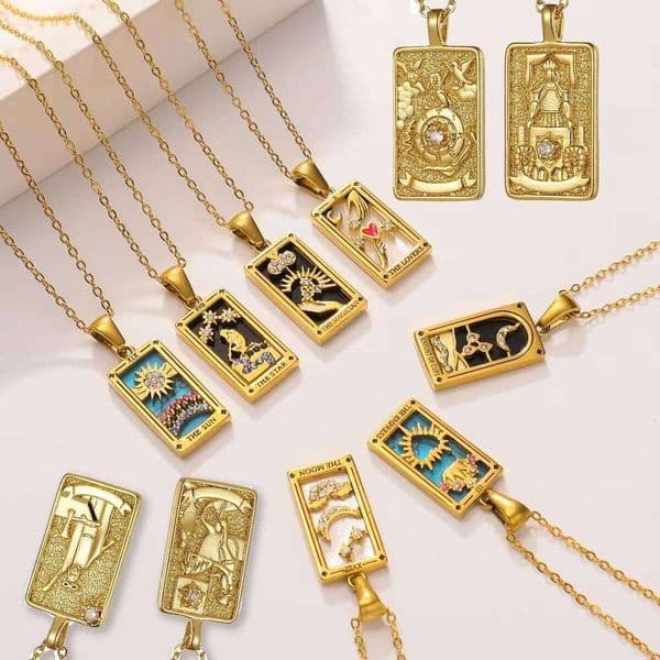 YILUOCD Original Zirconia Card Necklace Classic Tarot Queen r Magician Moon Wealth Amulet Stainless Steel Jewelry H260312