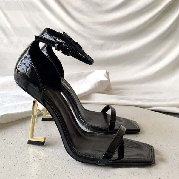 Designer High Heels Sandals Fashion Luxury Dance Shoes Women's Formal Shoes Sandals Vest Classic Black Gold High Heels 10cm High Quality Leather Dress Up 16888