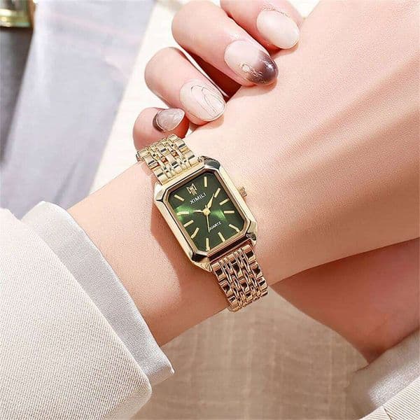 Luxury 2025 New Ladies Quartz Watch Fashion Simple Square Gold Women's Stainless Steel Clock Commercial Wristwatches Gifts Z260314
