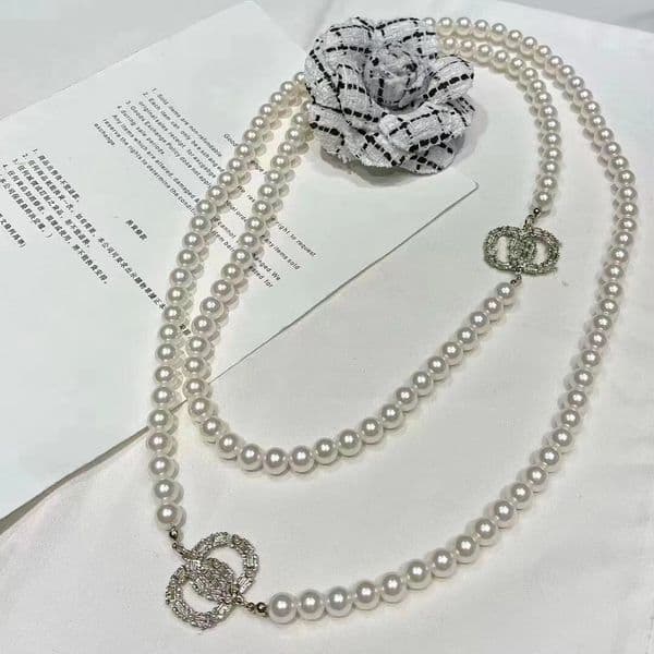 Newest Designer Lettered Chain Necklace Pendant Pearl Necklaces Jewelry Elegant Womens Festival Wedding Party Gift