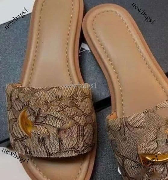 C67 Designer Womens Dad Luxury Sandals Slippers Slides Summer Beach Strap Sandal Top Quality Fashion Shoes Size 36-42 AA