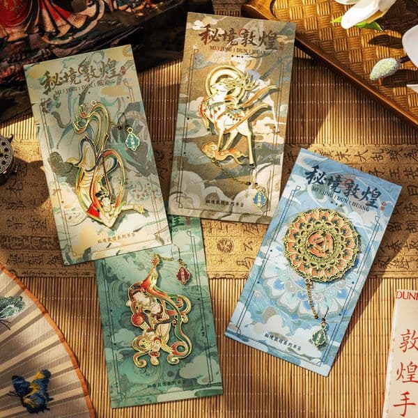 Mogao Caves Mural Apsara Metal Hollow Pendant Bookmark Cultural and Creative Gift for Students to Give to Teachers L260314