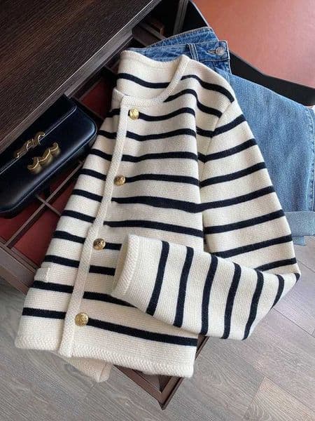 AOSSVIAO New 2025 Women Spring Autumn Sweaters O-neck Stripe Knitted Cardigan Fashion Long Slve Casual Short Tops Korean Style L25120895JS